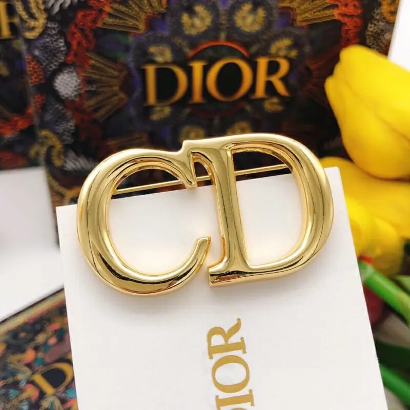 christian dior brooches pour femme s_123ba37